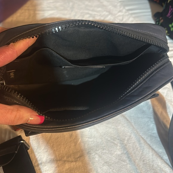 Coach Men’s Crossbody Bag in *PRISTINE* Condition - Picture 9 of 16